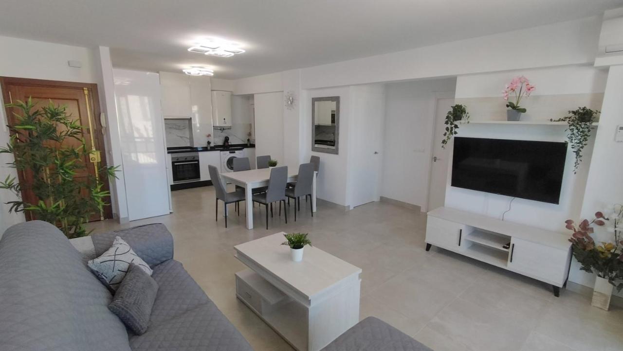 Vivienda Fines Turisticos Apartment Malaga